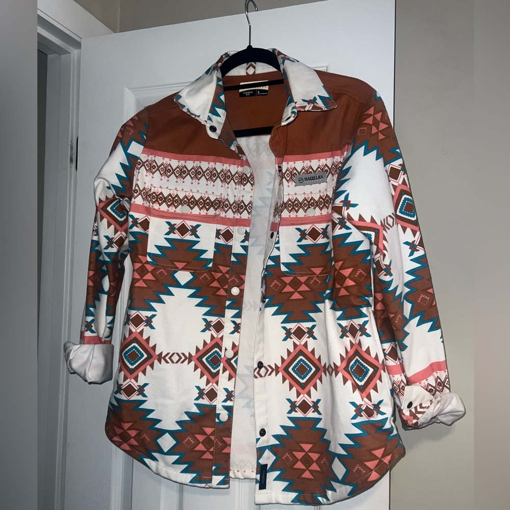 Magellan button down - Picture 1 of 1